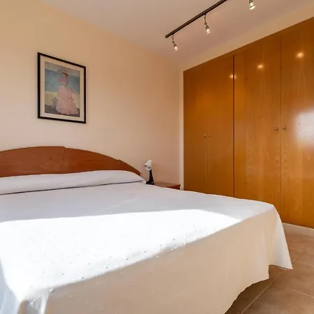 At083 Villa Creixell